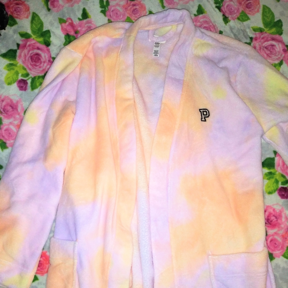 Vs PINK Fuzzy Teddy Robe Tie Dye Pink M/L